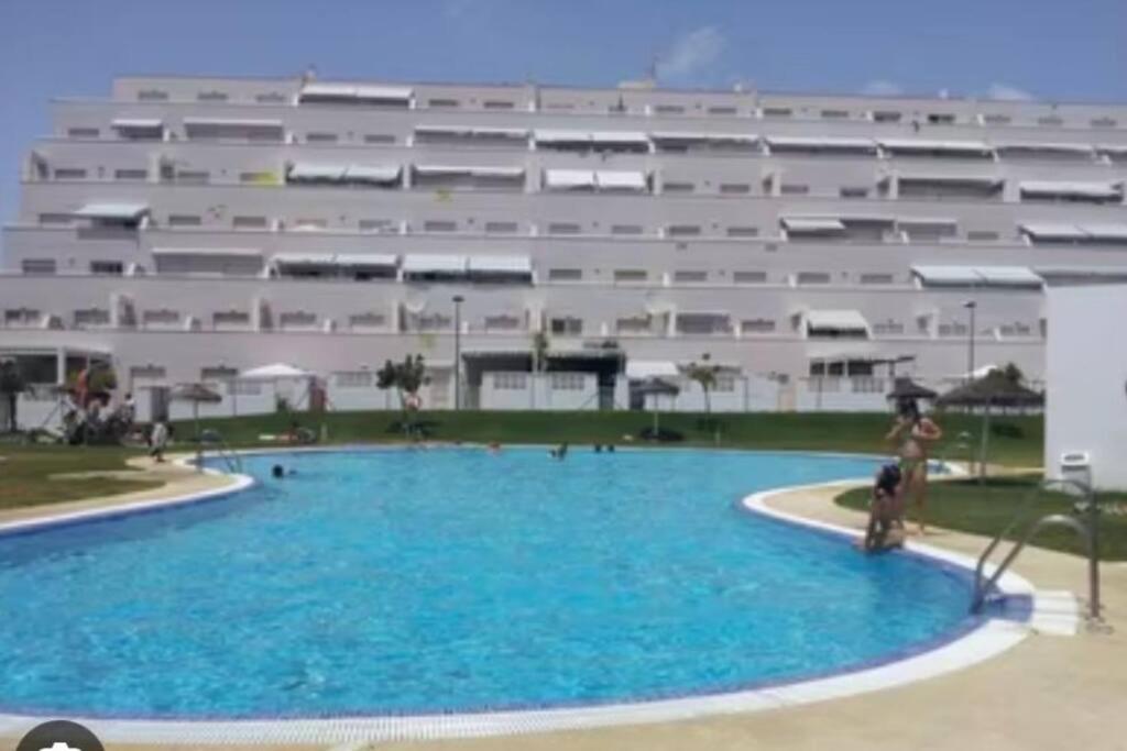 Апартаменты Vacaciones En La Playa Рокетас-де-Мар Экстерьер фото